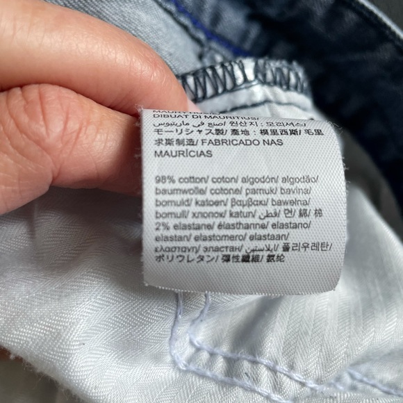 Calvin Klein Men’s Slim Straight Faded Jeans - Picture 5 of 7